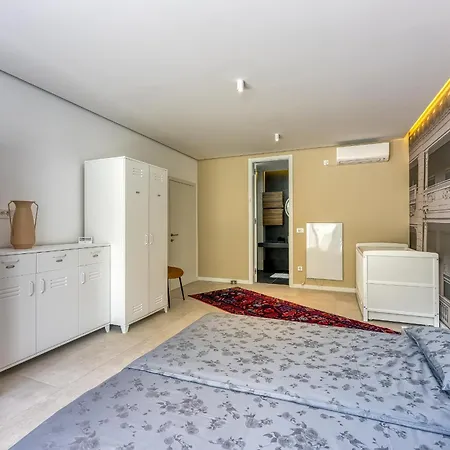 فيلة New In 2024 Lina